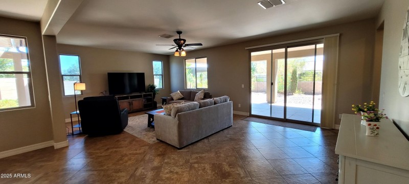 living room _family room