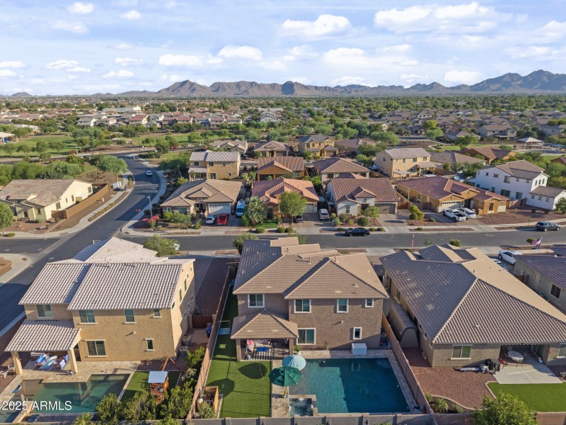 005_dji_20250801174956_0042_d_563