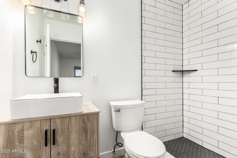 Primary 1 Restroom walk-in Shower