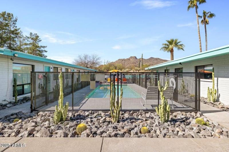 20250323224404474252000000-o