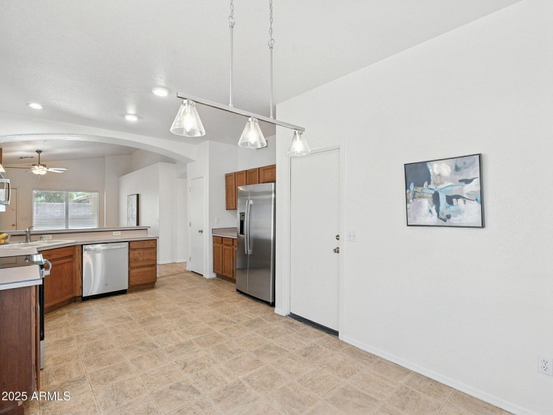 11-web-or-mls-Orion-11