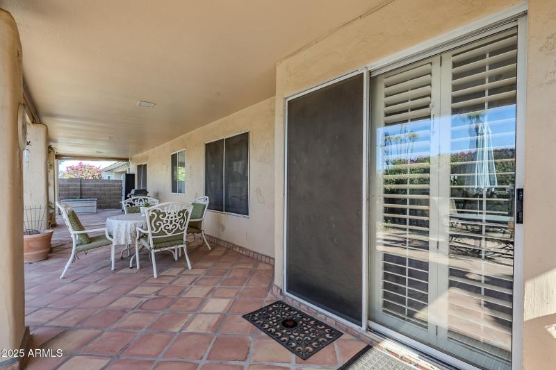 Sliders from Eating Nook and Primary BR