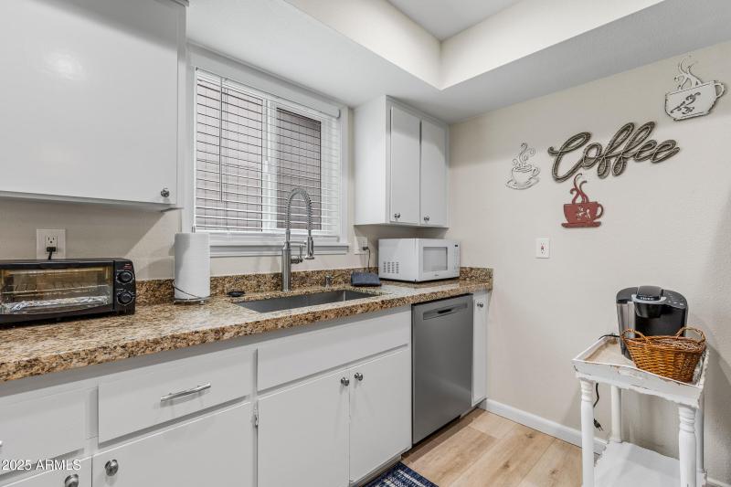 1710 N Fairway Dr-16