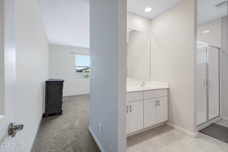 5642 W Rainwater Dr-19