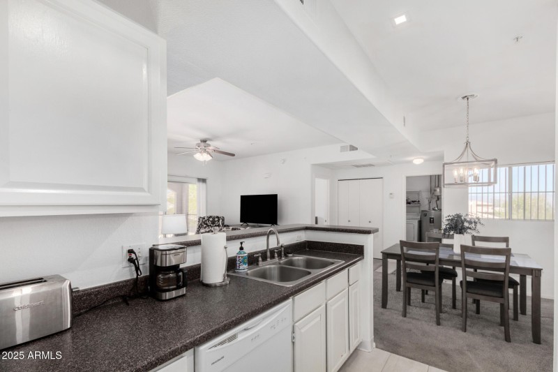 13700 N FOUNTAIN HILLS BLVD 235