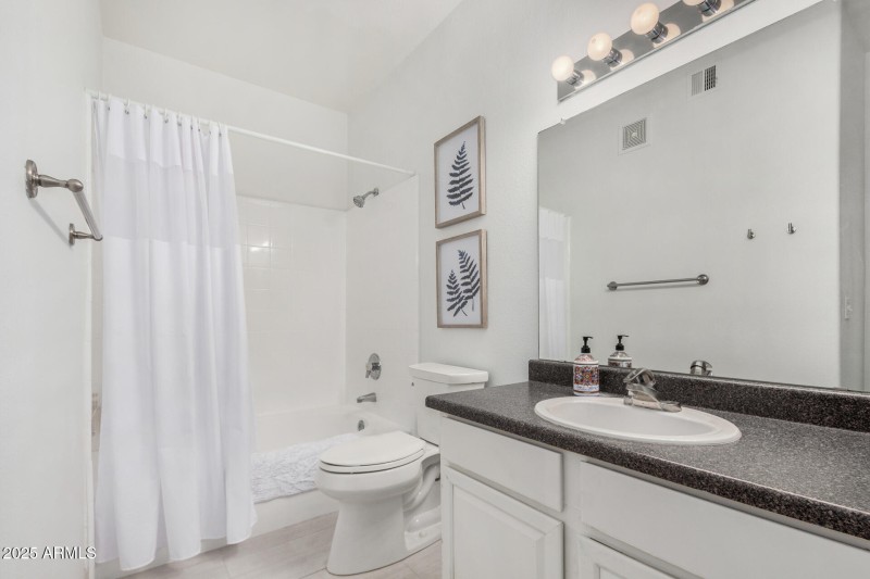 13700 N FOUNTAIN HILLS BLVD 235