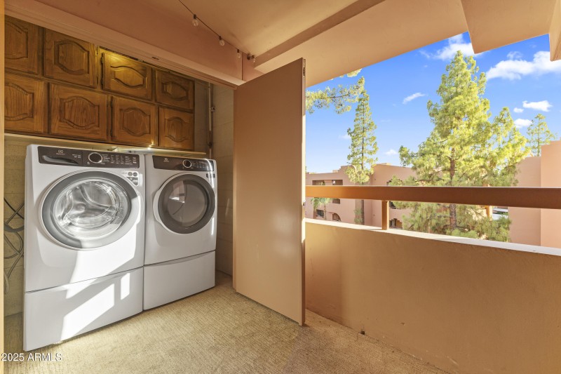 Balcony/Laundry Room Area