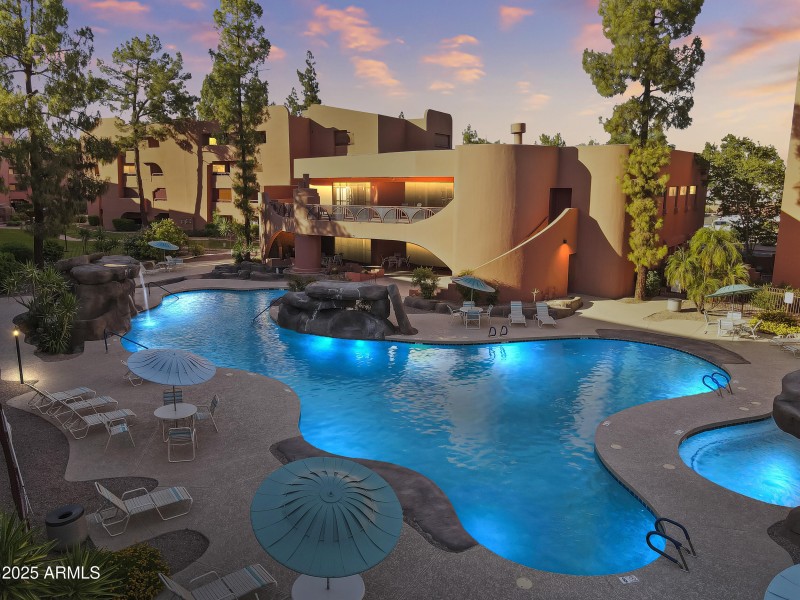 Community Center/Pool