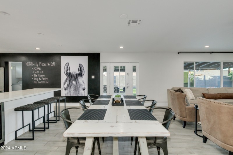 devonshire_dining table