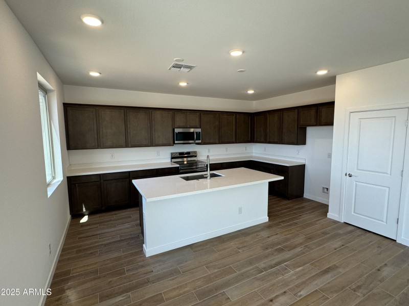 P19 Lot 109 Kitchen