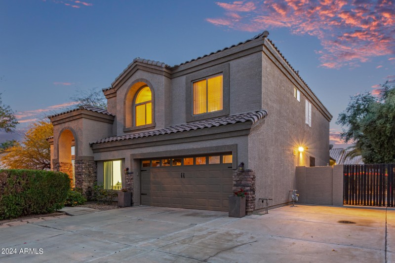 2861 E. Brooks Ct. Twlight