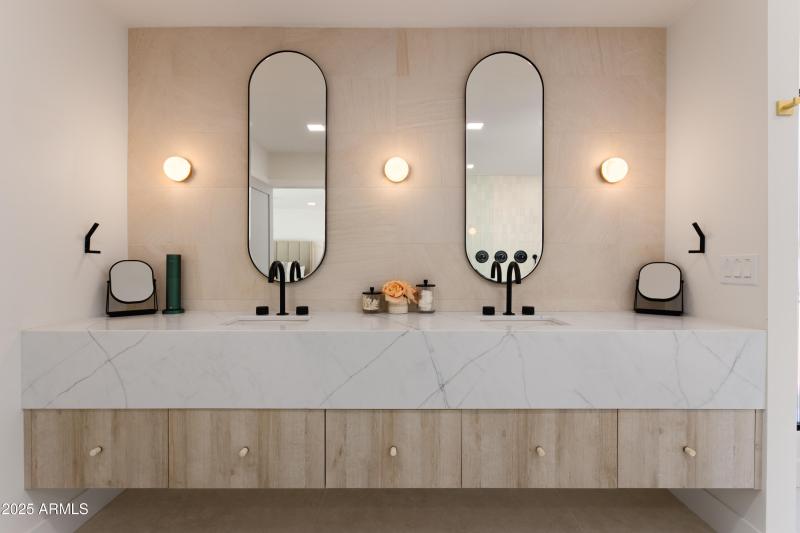 PropertyImageCo_13422N58thPl_WEB-8