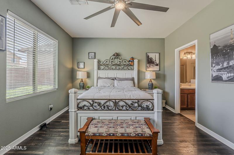 21-web-or-mls-Crescent Rd-21