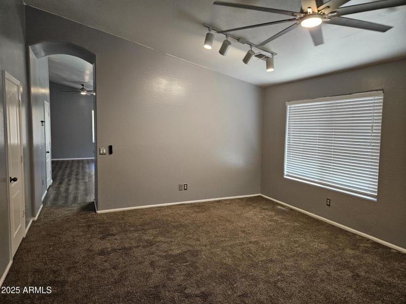 20250804_112134_resized