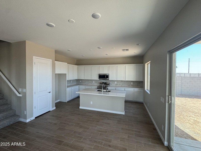 P18 Lot 25 Kitchen