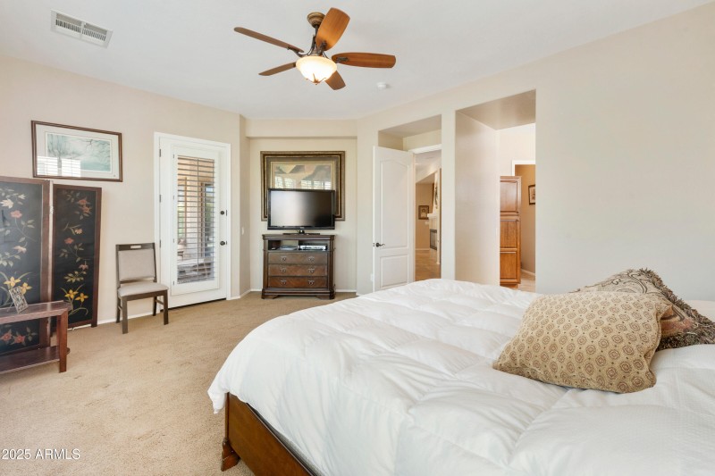 4430 E-021-024-DLB 2471-MLS_Size