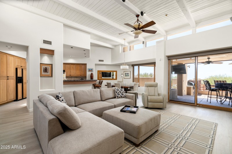 09-11163 E Prospect Point Dr (9 of 40)