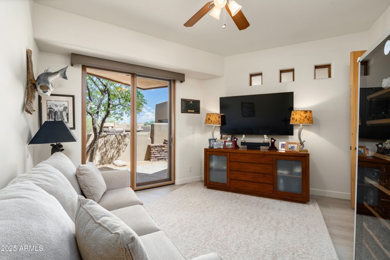 29-11163 E Prospect Point Dr (29 of 40)