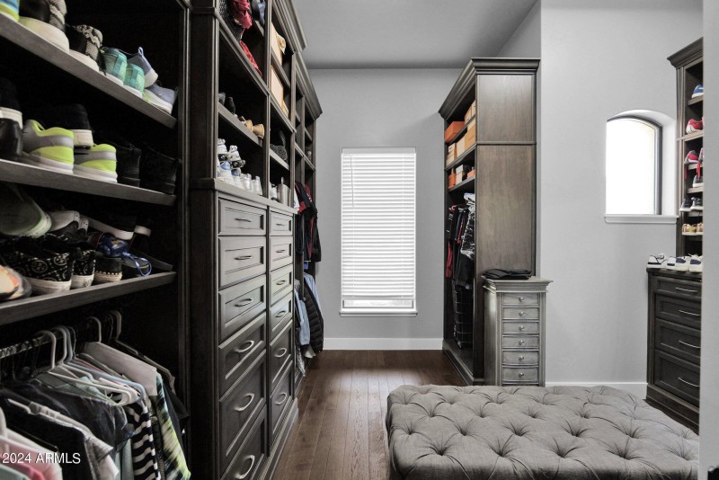 custom closet