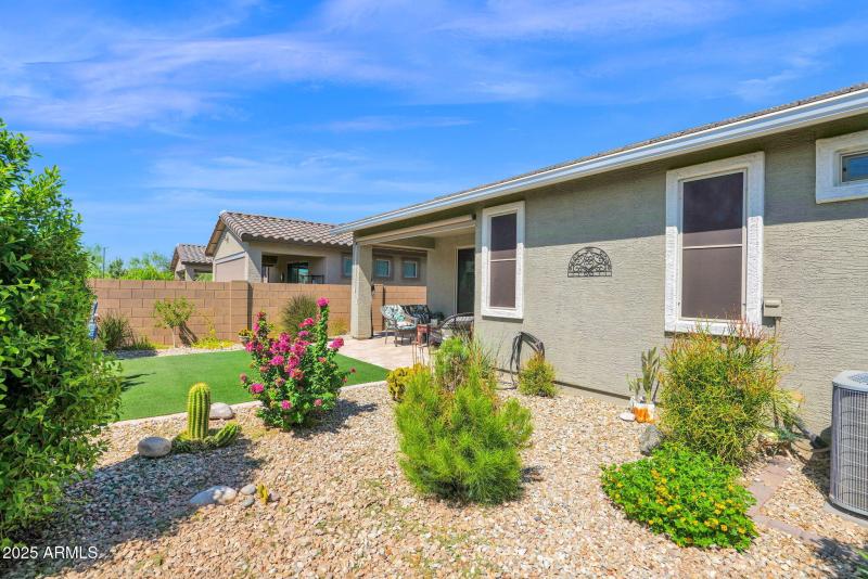 19-web-or-mls-P1258043