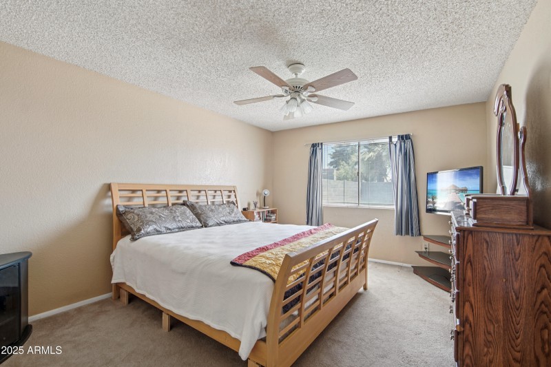 13-print-W Villa Theresa Dr-S0508-013