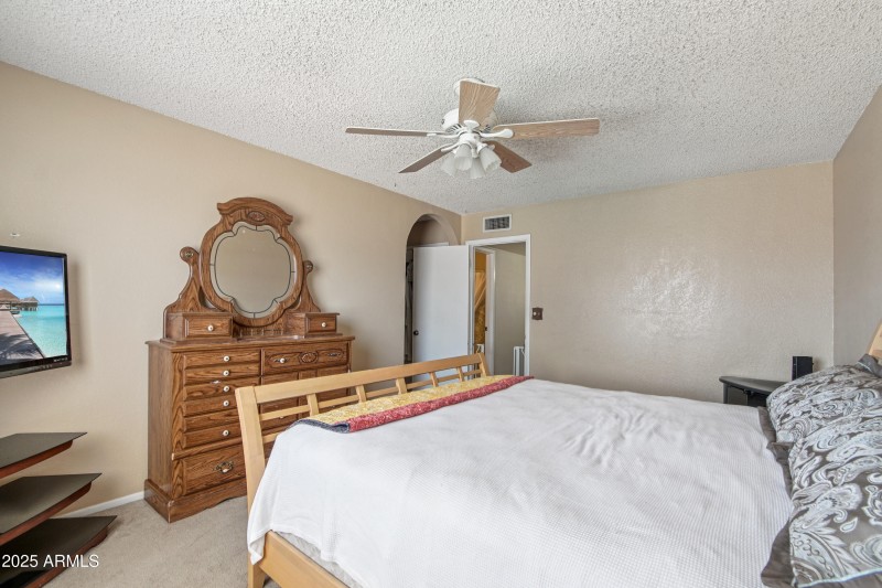 15-print-W Villa Theresa Dr-S0508-015