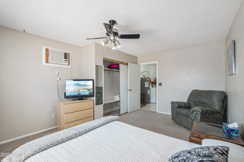 26-print-W Villa Theresa Dr-S0508-026