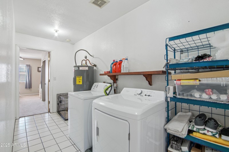 27-print-W Villa Theresa Dr-S0508-027