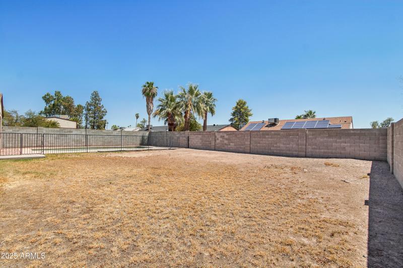 30-print-W Villa Theresa Dr-S0508-030