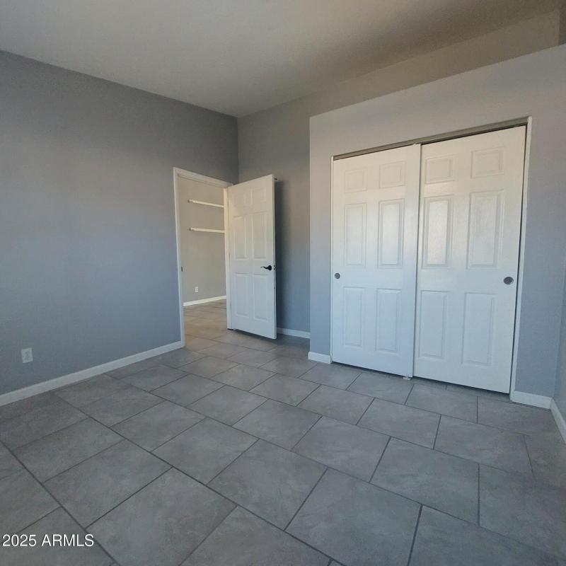 14076 N. 26th Ave. PICS12