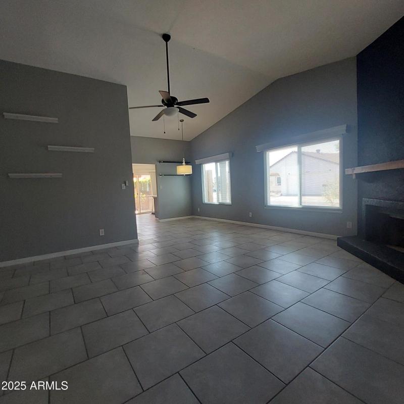 14076 N. 26th Ave. PICS13