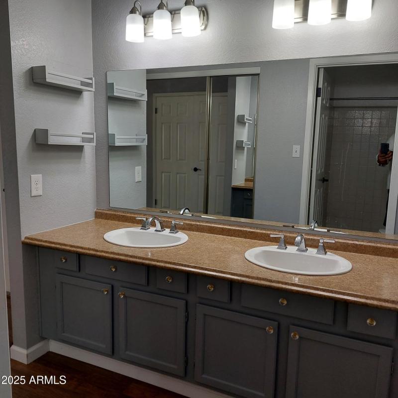 14076 N. 26th Ave. PICS31