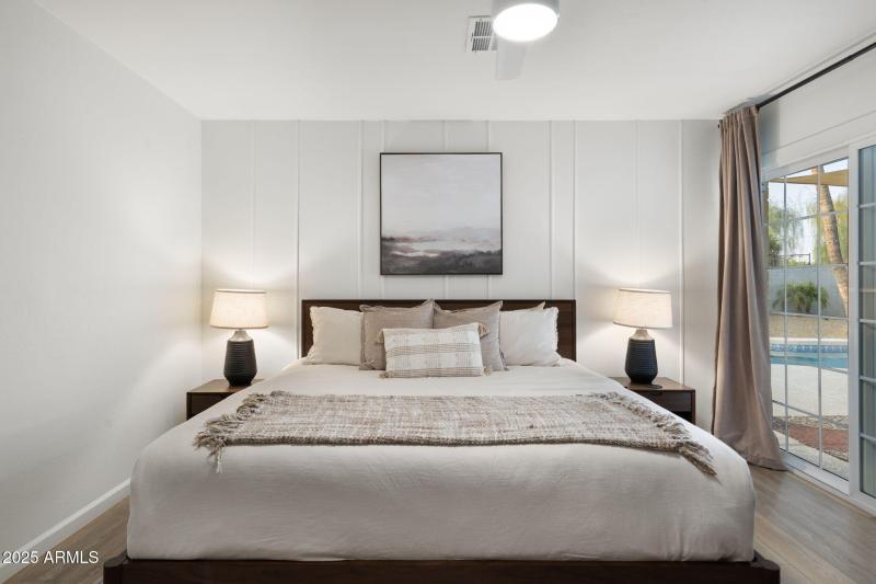 24-web-or-mls-QVB03001