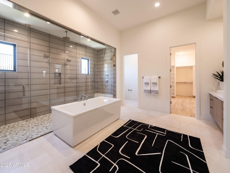 Spa-Like Bathroom