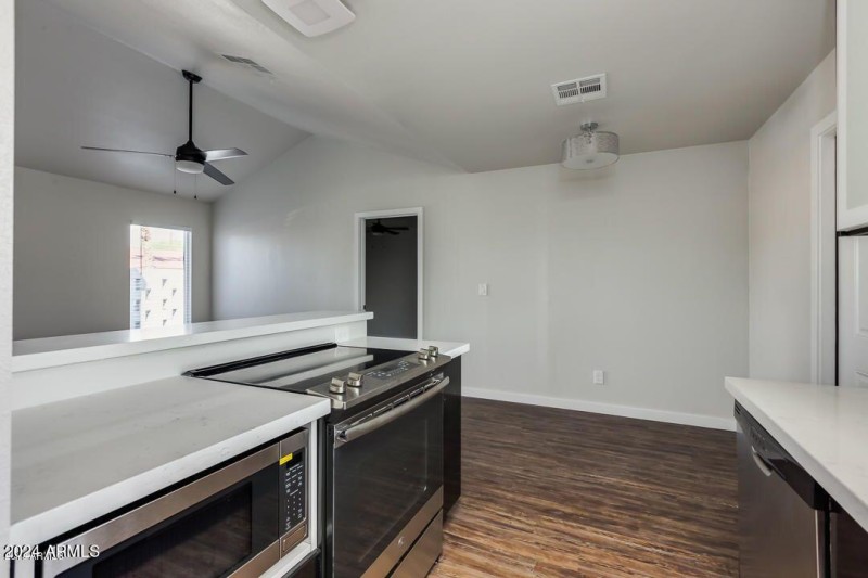 20191009195913099813000000-o