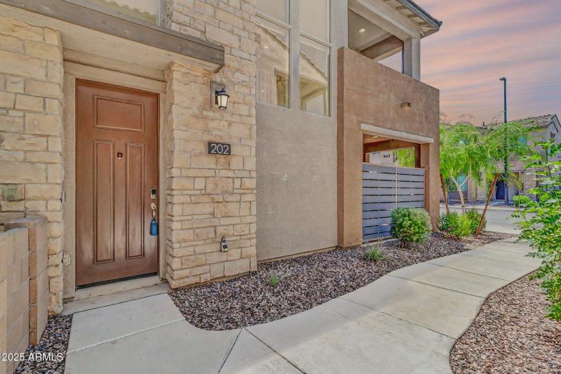 776 E Doral Ave VT 3