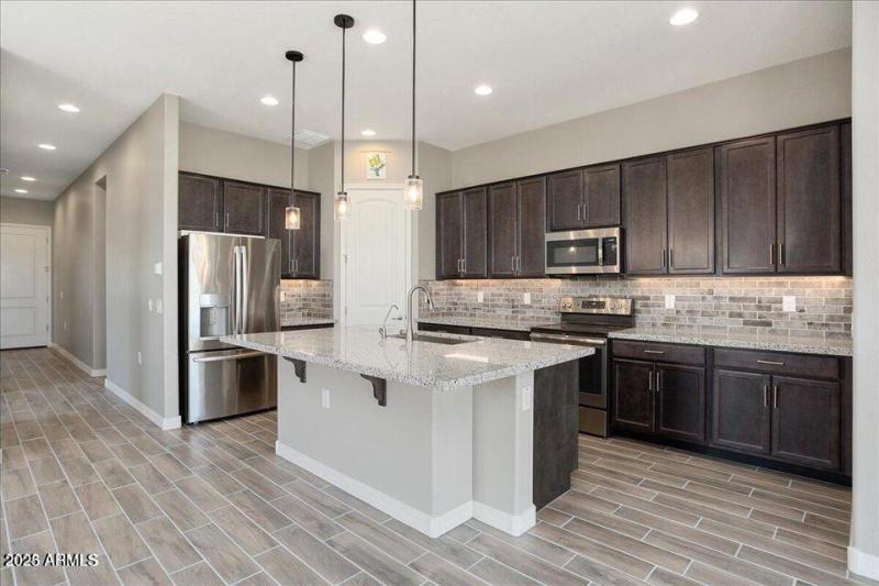 20230701182514009751000000-o