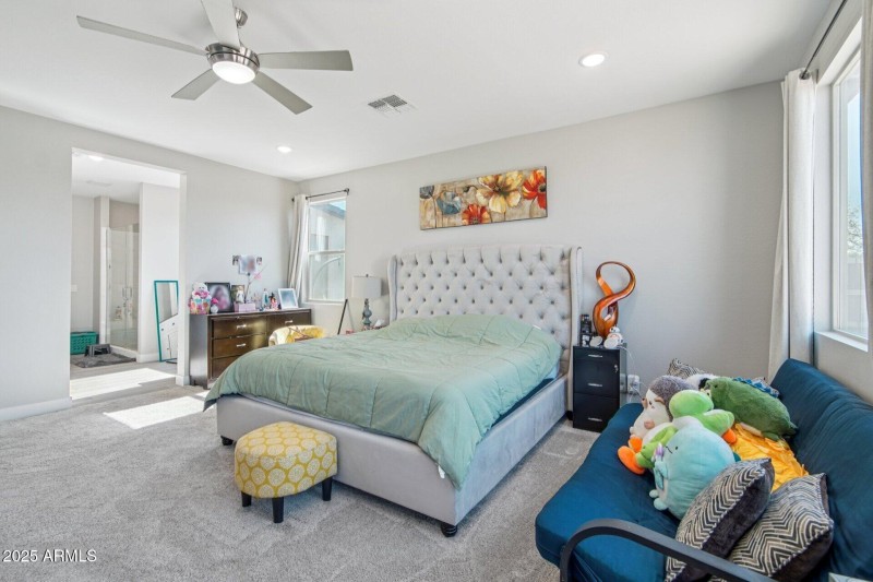 17-web-or-mls-W Luxton Ln-S0508-017