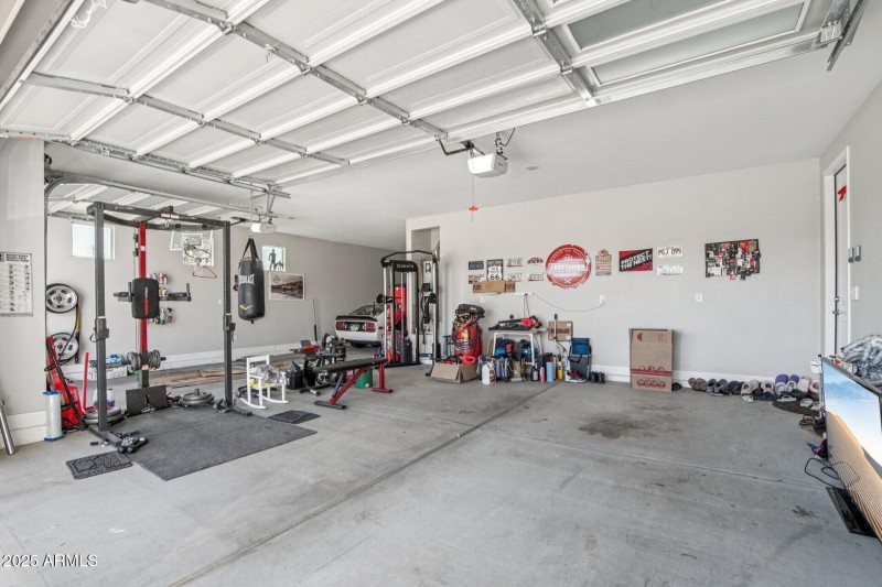 27-web-or-mls-W Luxton Ln-S0508-027