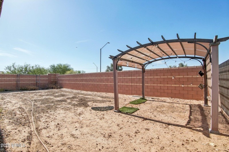 31-web-or-mls-W Luxton Ln-S0508-031