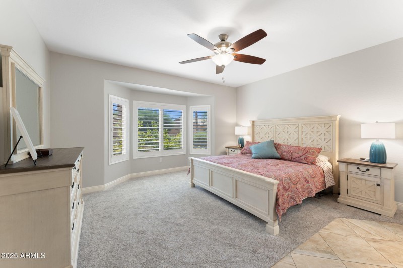 11-web-or-mls-DSC07224 copy