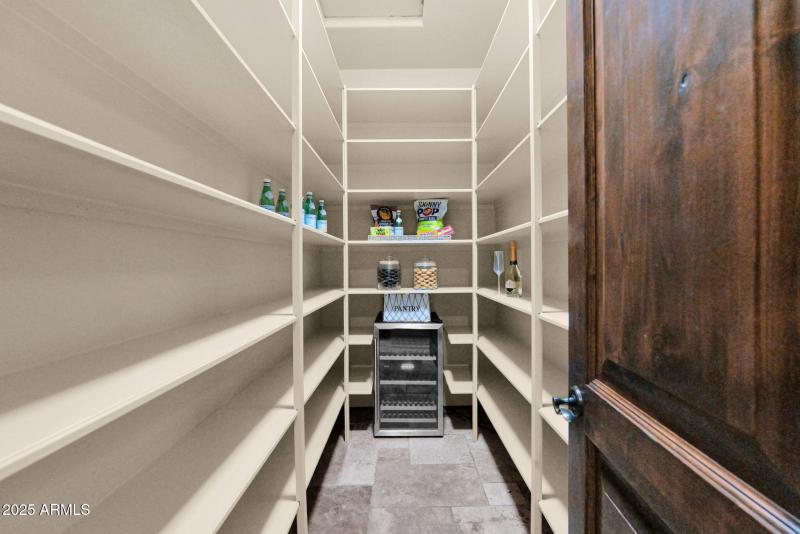 walk in pantry