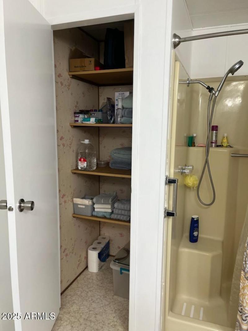 808 primary bathroom