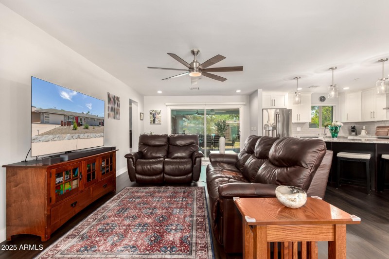 Great Room Slider to Patio