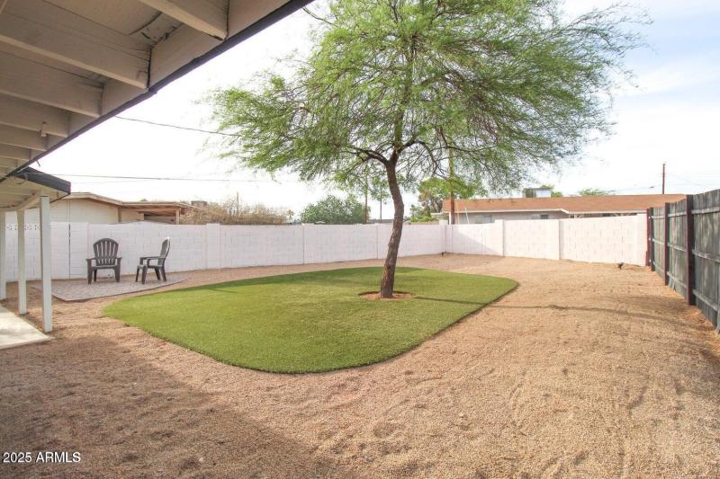 Large private corner lot