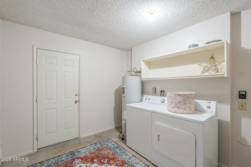 LAUNDRY ROOM 1