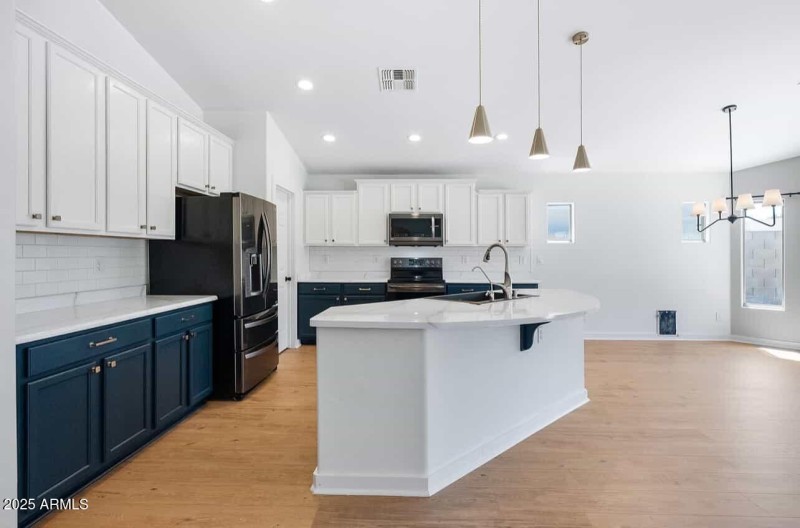 519664772_972306941632982_38799026265481