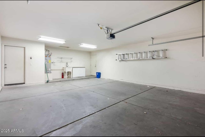 526725824_1421345402451051_3073367934764