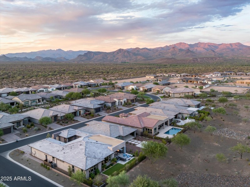 Home Backs to Natural Wash