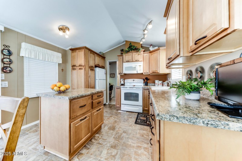 W Bell Rd Lot 866 Surprise-010-016-1500